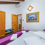 Lungomare Apartman Cres