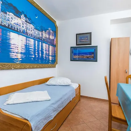 Lungomare Apartament Cres