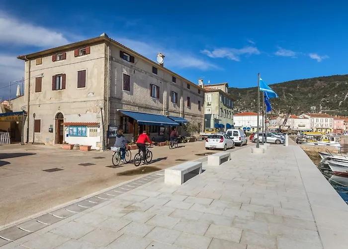 Lungomare Apartman Cres