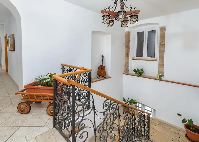 Lungomare Apartment Cres