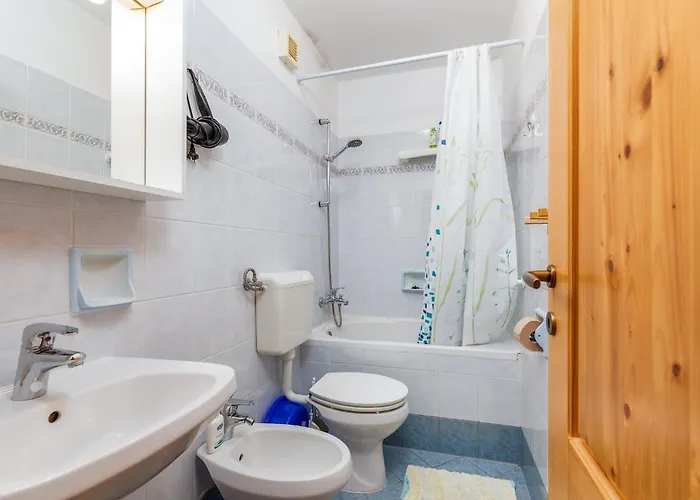 Lungomare Apartment