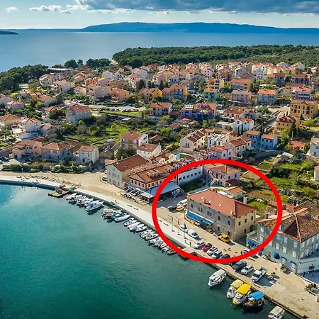 アパート Lungomare ツレス